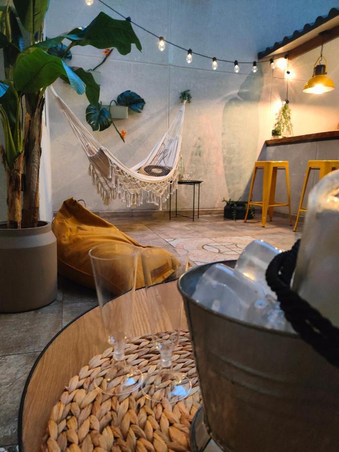 Hola Apartament Alicante Bagian luar foto