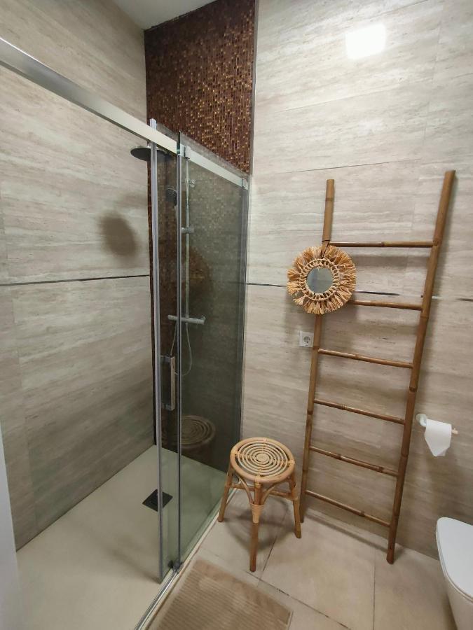 Hola Apartament Alicante Bagian luar foto